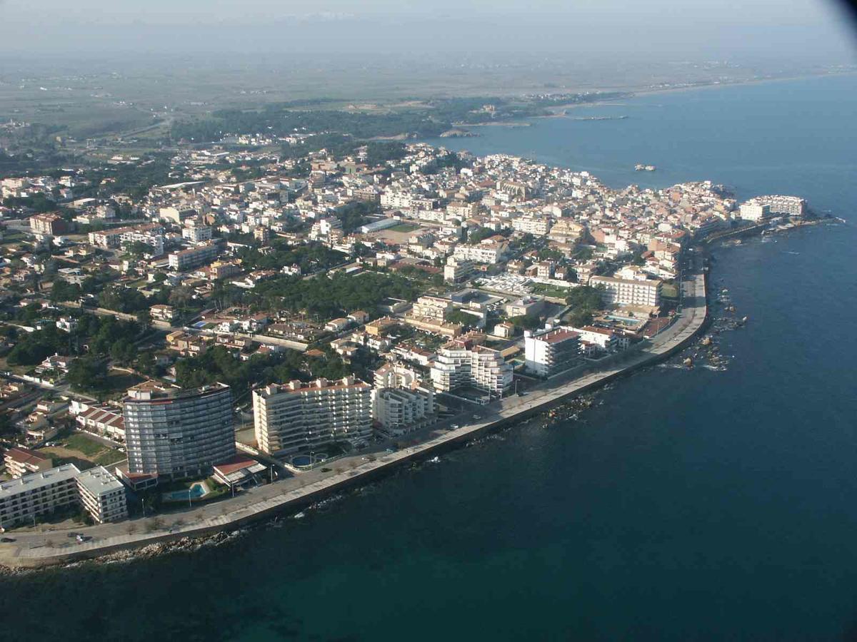 Puig Sureda - Apartamentos L' Escala Buitenkant foto